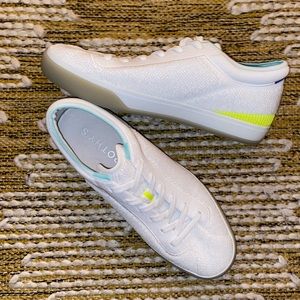 ROTHY’s lace up sneakers